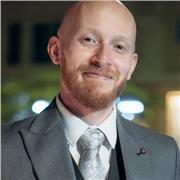 I can teach Arabic since it is my mother tongue and i studied languages and I can teach English for beginners